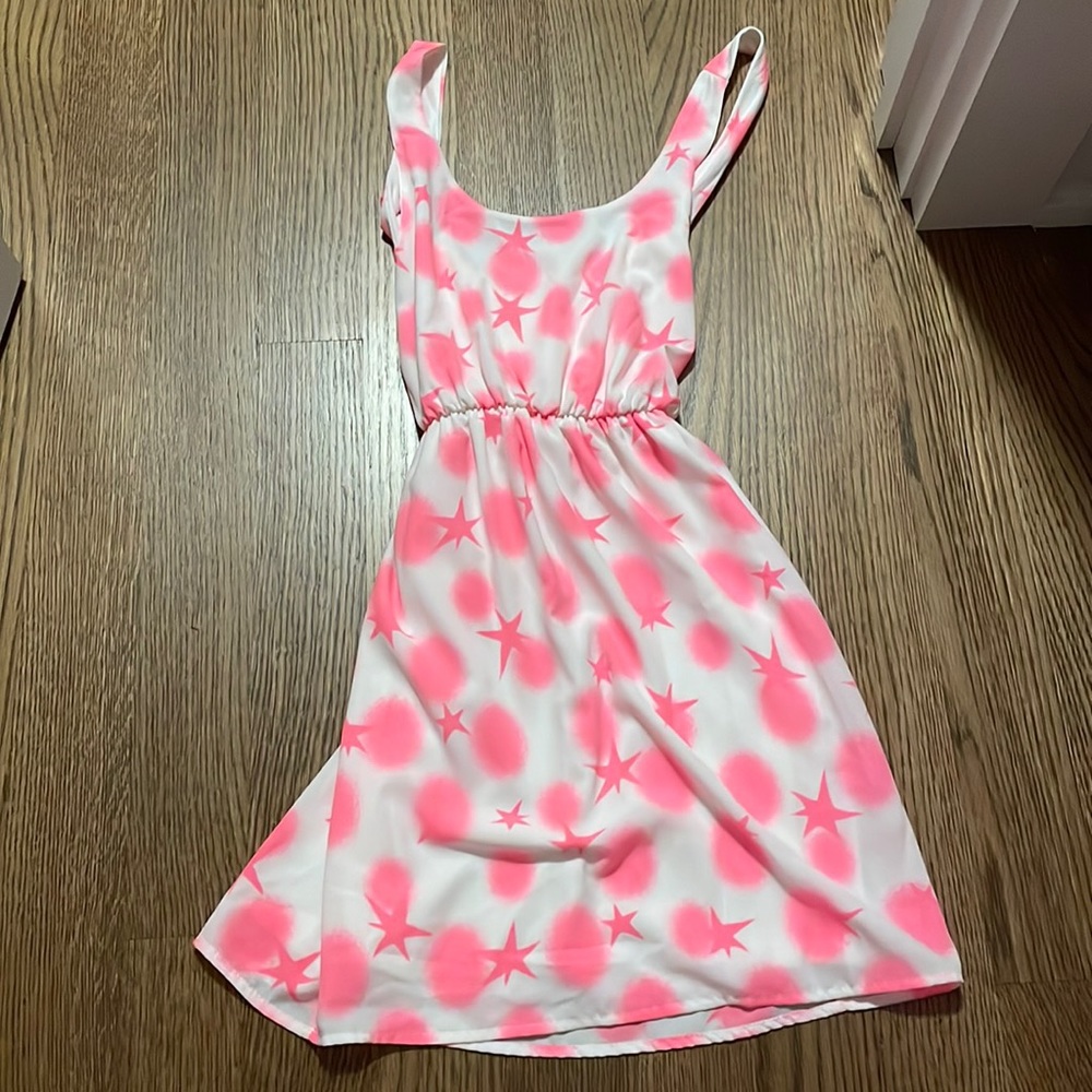NWOT (never worn!!) Girls Vintage Havana Pink Star Crisscross Back Dress